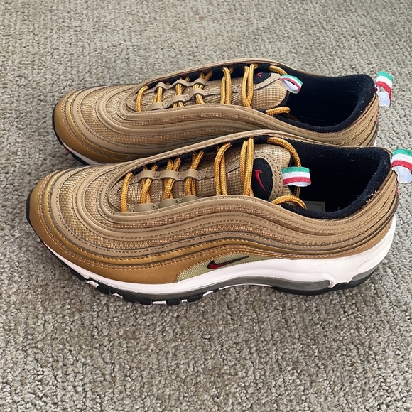 Nike Air Max ‘Italian Gold’ - Picture 6 of 7